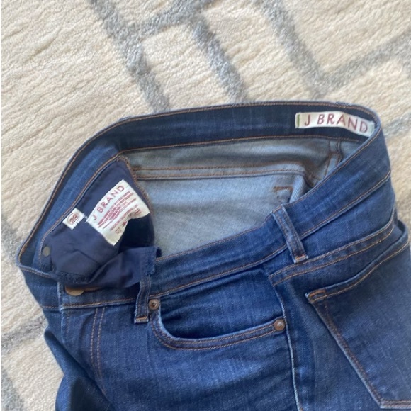 J Brand Skinny Leg ankle length Jeans Pure Wash size 28 - Picture 4 of 7